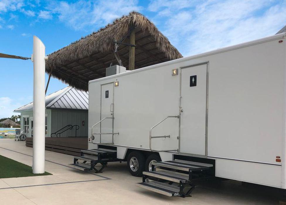 Mobile Restroom Rentals in Dublin FL