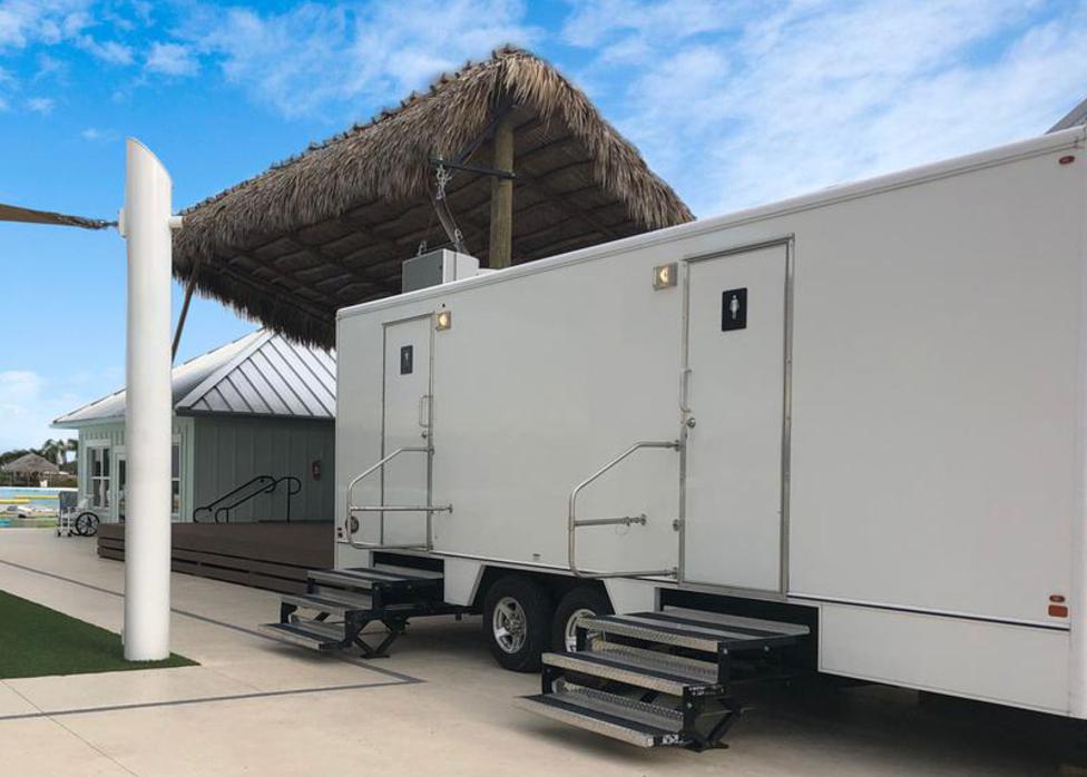Restroom Trailer Rental in Niceville FL