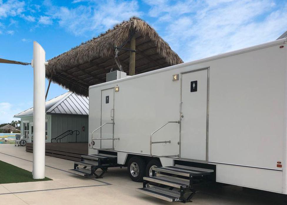DB Restroom Trailer Rentals in Daytona Beach FL
